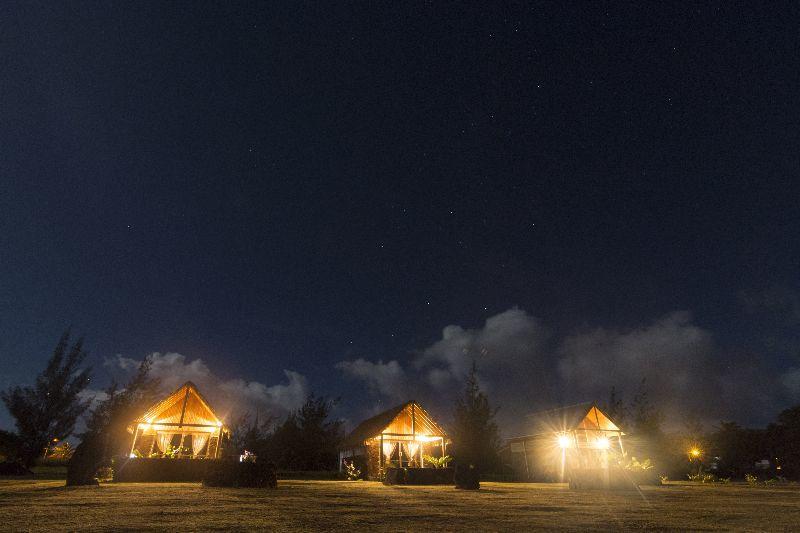 Pacific Bungalows Hanga Roa Exterior photo